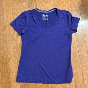 Nike Dri Fit women’s medium regular fit V Neck t shirt